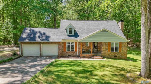 2123 Thunderbird St Nw, Hartselle, AL, 35640-4334 | Card Image