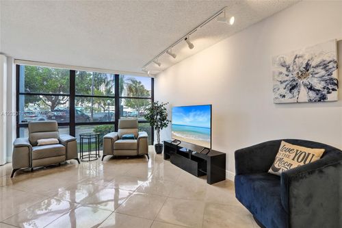 104-1000 Parkview Dr, Hallandale Beach, FL, 33009-2929 | Card Image