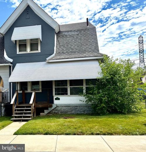 14 Cedar St, MARCUS HOOK, PA, 19061-4608 | Card Image