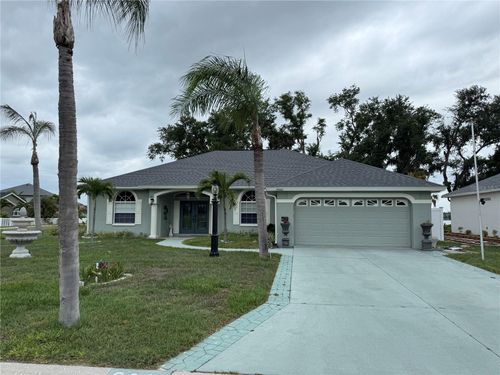 9001 69th Ave E, PALMETTO, FL, 34221-9254 | Card Image