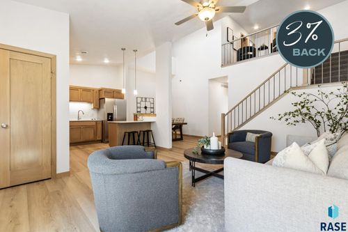2412 E Jetty Pl Place, Sioux Falls, SD, 57108 | Card Image