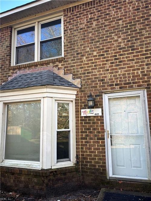 4825 Bay Winds Ct, Virginia Beach, VA, 23455-1365 | Card Image
