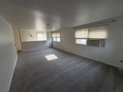 255 Fairfield Woods Rd, Fairfield, CT, 06825-3325 | Card Image