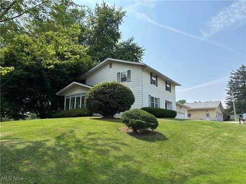 3355 Maysville Pike, Zanesville, OH, 43701-8900 | Card Image