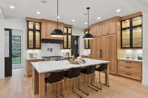 5924 Drew Ave S, Edina, MN, 55410-2732 | Card Image