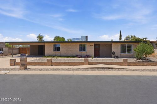 7225 E 45th St, Tucson, AZ, 85730-2305 | Card Image