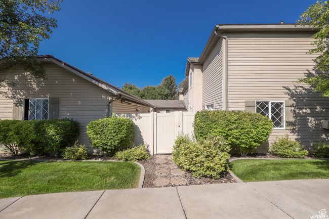 View of property exterior | Image 44