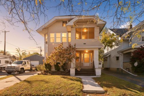 4017 Overland Pkwy, Toledo, OH, 43612-1616 | Card Image