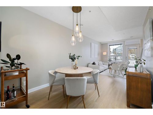 94-2560 Pegasus Blvd Nw, Edmonton, AB, T5E6V4 | Card Image