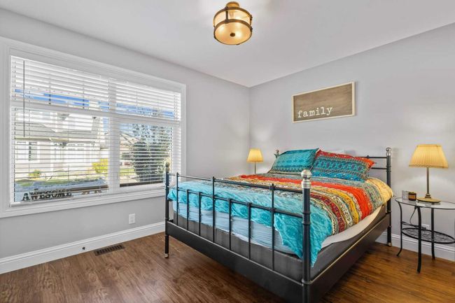 7039 - 35468 Range Road 30, House other with 3 bedrooms, 3 bathrooms and 4 parking in Red Deer County AB | Image 5