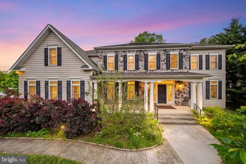 7101 Idylwood Rd, FALLS CHURCH, VA, 22043-1525 | Card Image