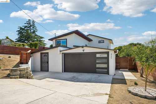 449 Gillcrest Ave, Vallejo, CA, 94591-8041 | Card Image