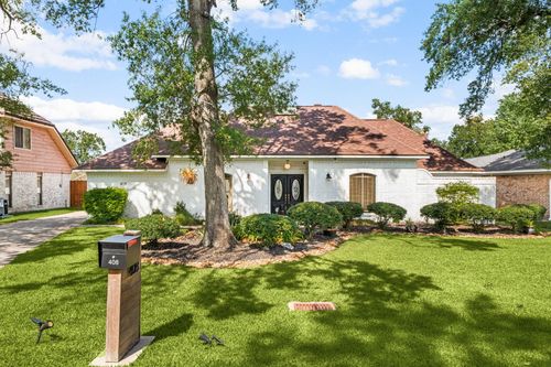 408 Pin Oak Dr, Baytown, TX, 77520-1272 | Card Image
