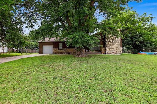 1819 Leonard Ct, El Dorado, KS, 67042-2238 | Card Image