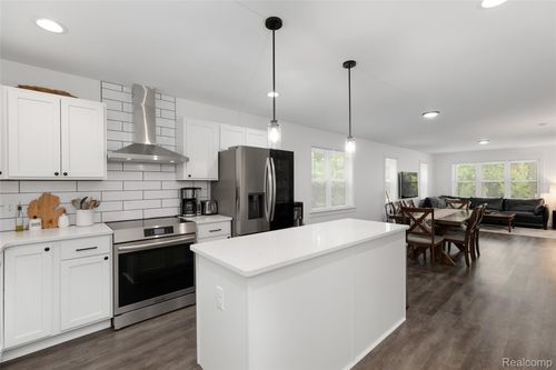 4-416 W 2nd Ave, Flint, MI, 48503-2514 | Card Image