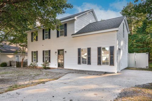 103 Sara Dr, Nashville, NC, 27856-1145 | Card Image