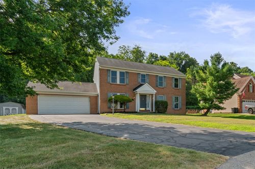 1270 Barnstaple Dr, South Park, PA, 15129-8974 | Card Image