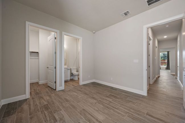 454 Climbing Rock Loop, House other with 3 bedrooms, 4 bathrooms and null parking in Dripping Springs TX | Image 26