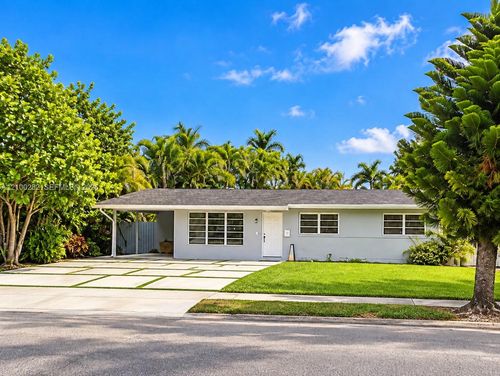 10441 Sw 54th St, Miami, FL, 33165-7010 | Card Image