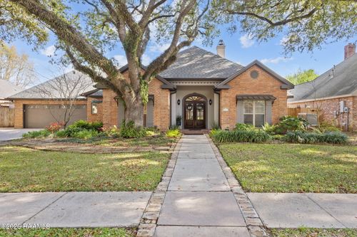 301 Timberwood Cir, Lafayette, LA, 70508-5853 | Card Image