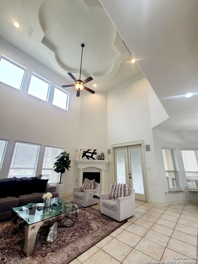 7706 Hays Hl, House other with 5 bedrooms, 4 bathrooms and null parking in San Antonio TX | Image 9
