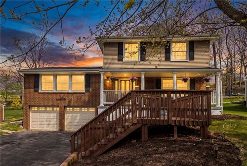 5934 Dashwood Dr, Bethel Park, PA, 15102-1318 | Card Image