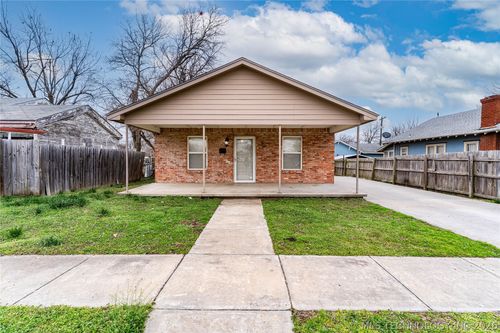 915 E Oak Street, Cushing, OK, 74023 | Card Image