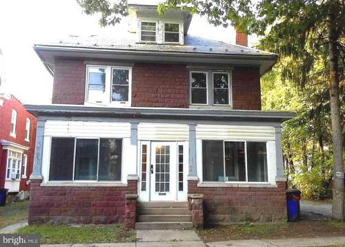 1944 Chestnut St, HARRISBURG, PA, 17104-1329 | Card Image