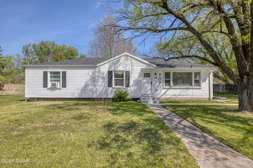 909 Turner Rd, Pittsburg, KS, 66762-2538 | Card Image
