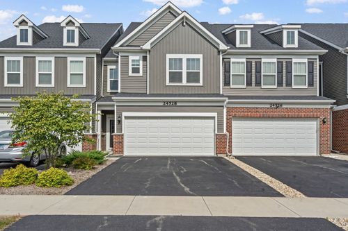 24528 W Alexis Ln, Plainfield, IL, 60585-2716 | Card Image