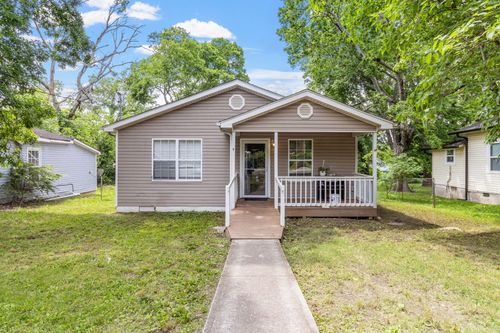 2121 Davenport St, Chattanooga, TN, 37406-3826 | Card Image