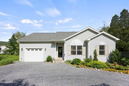 22 Luce Rd, Williamstown, MA, 01267-2917 | Card Image