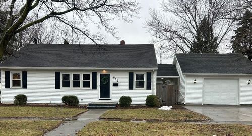 613 W Yeasting St, Gibsonburg, OH, 43431-1276 | Card Image