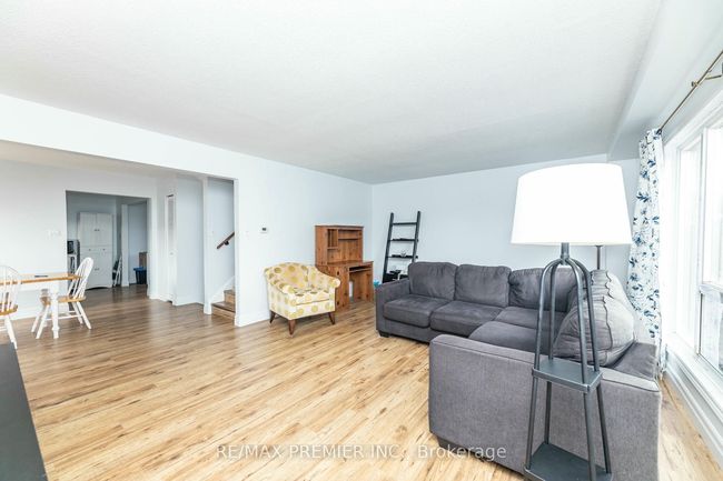 43 - 21a Thistle Down Blvd, Condo with 3 bedrooms, 3 bathrooms and 1 parking in Toronto ON | Image 15