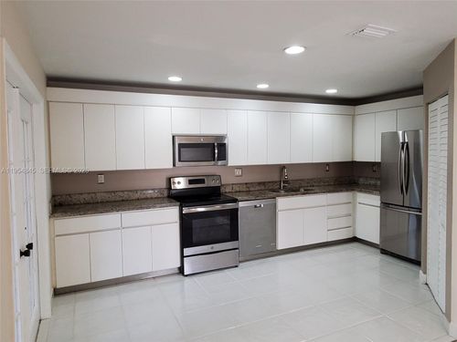 24-561 Racquet Club Rd, Weston, FL, 33326 | Card Image