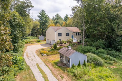 208 Water St, Canterbury, CT, 06331-1343 | Card Image