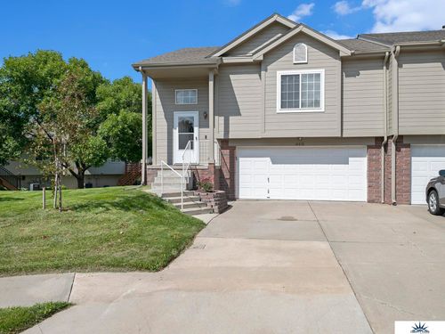 14418 Saratoga Plz, Omaha, NE, 68116-6675 | Card Image