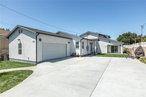 420 N 12th St, Santa Paula, CA, 93060-2205 | Card Image