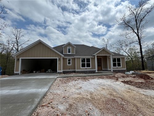 13 Berkshire Dr, Bella Vista, AR, 72714-4027 | Card Image