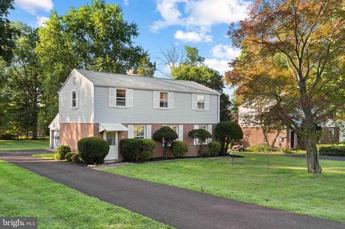 301 Greenwood Rd, LANSDALE, PA, 19446-2913 | Card Image