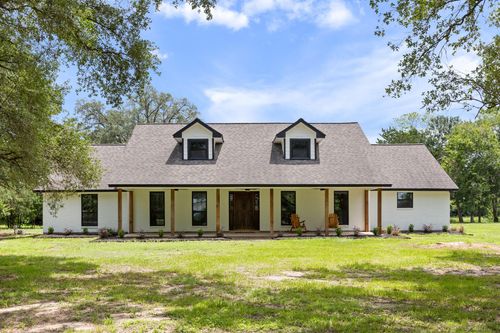 10209 Oberrender Rd, Needville, TX, 77461-8995 | Card Image