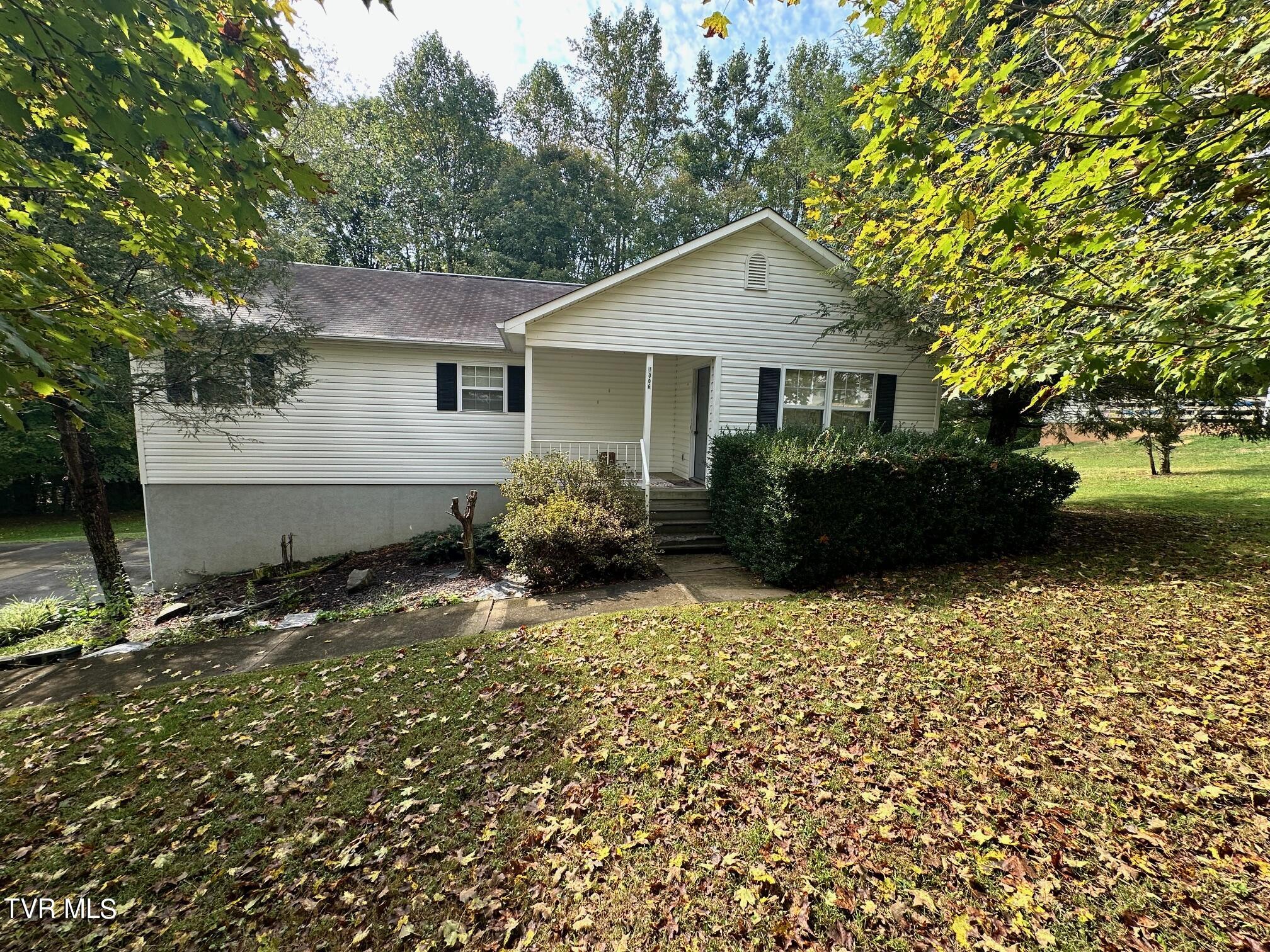 Rocky Ridge Rd, Johnson City, TN 37601