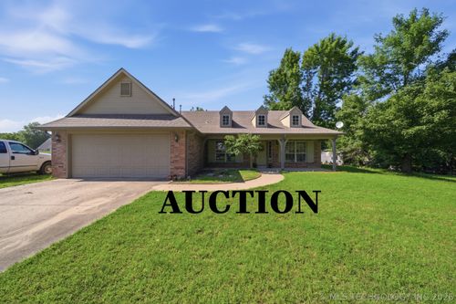 4750 W 4th St, Skiatook, OK, 74070-6146 | Card Image