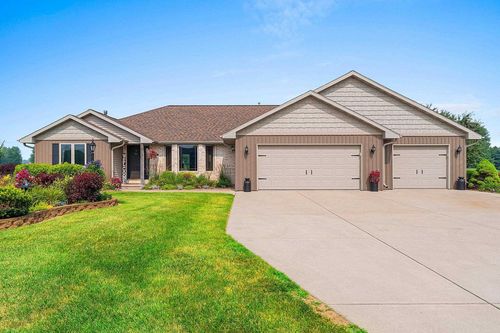 2514 Serene Court, LAWRENCE, WI, 54115 | Card Image