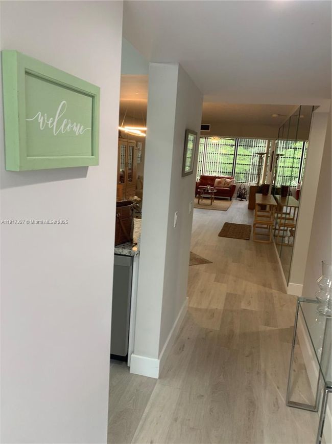 APT-206 - 1709 Whitehall Dr, Condo with 2 bedrooms, 2 bathrooms and null parking in Davie FL | Image 4