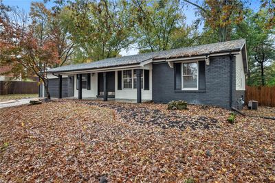 40 Hiddenbrook Drive, House other with 3 bedrooms, 2 bathrooms and null parking in Black Jack MO | Image 2