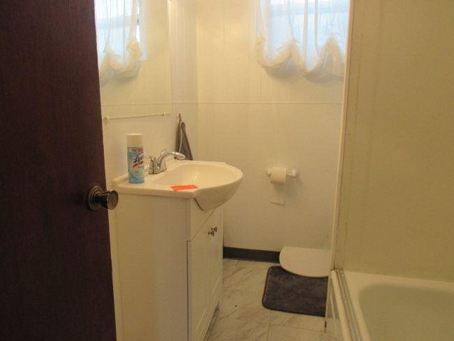 927 Brinton Ave, House other with 2 bedrooms, 1 bathrooms and null parking in Pitcairn PA | Image 10