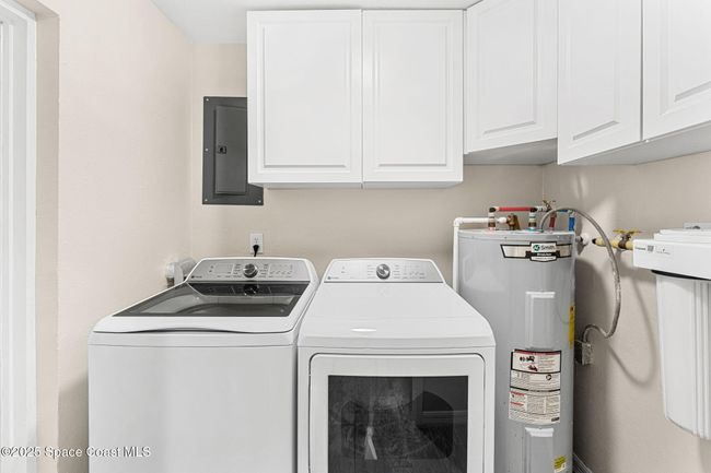 Laundry Room | Image 20