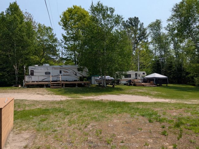 836 Lake Nipissing Rd, Home with 0 bedrooms, 1 bathrooms and null parking in Nipissing ON | Image 17