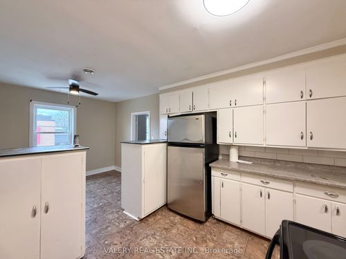 26 Talbot St W, Blenheim, ON, N0P1A0 | Card Image